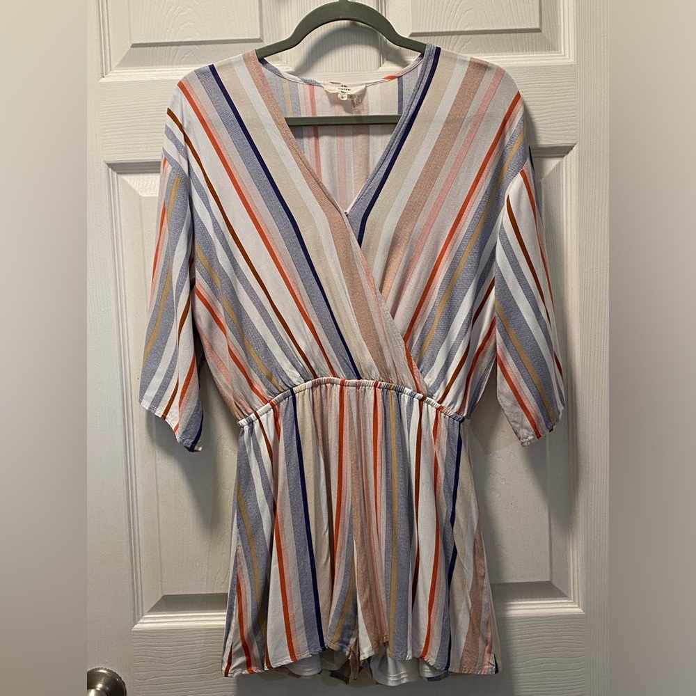 Entro Size Small Striped Multicolor Romper